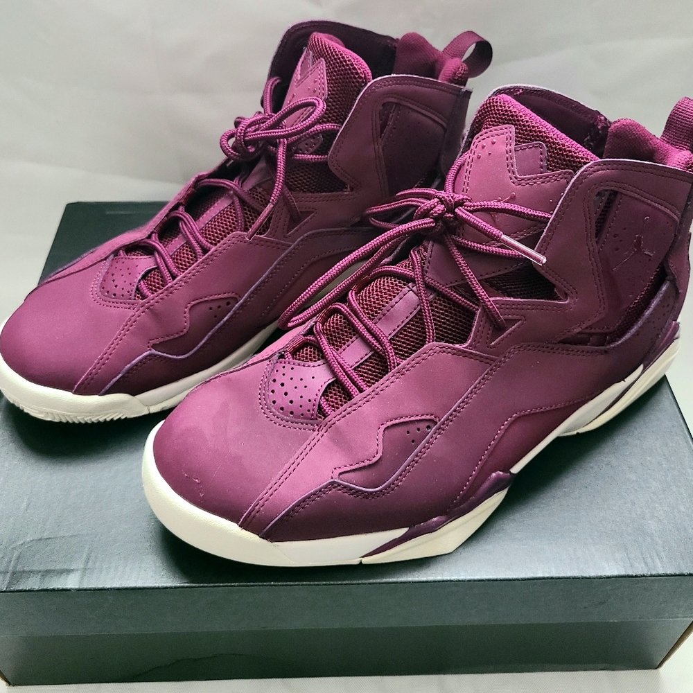 Nike Air Jordan True Flight Size 10.5 Mens Sneakers Bordeaux Burgundy Pre-Owned